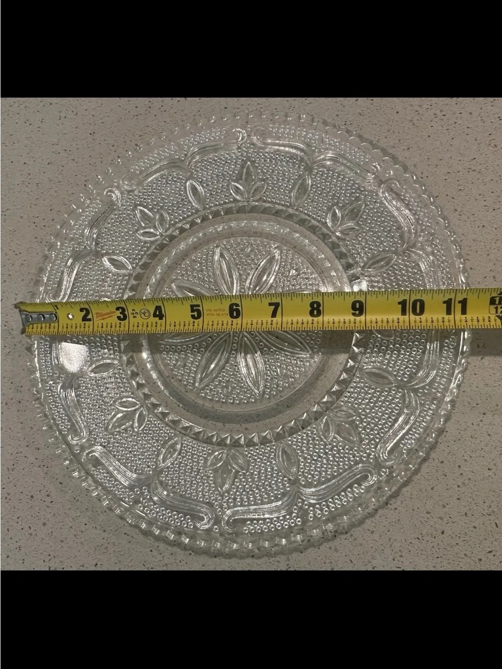 Clear Glass Decorative Serving Plate